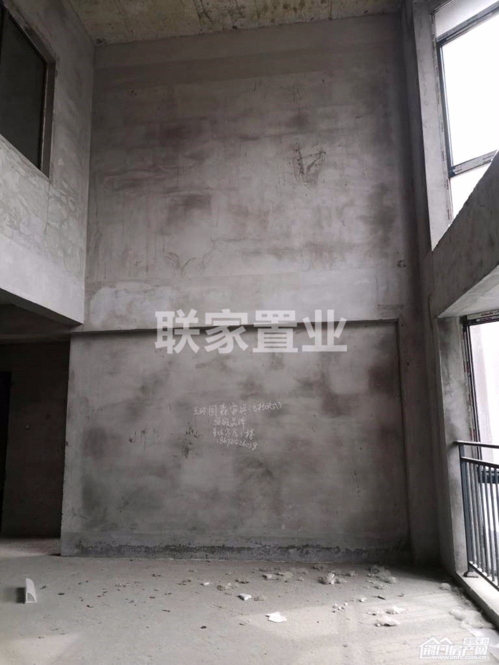 荆南熙园 毛坯 带电梯 南北通透