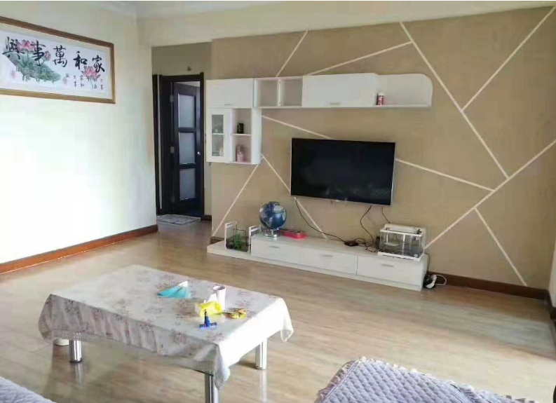 碧桂园精装四房