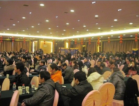 现场500多个座位座无虚席