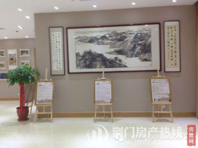 碧波春城