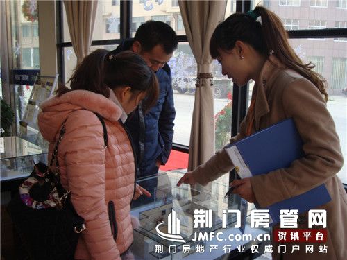 荆门房管网小编实拍