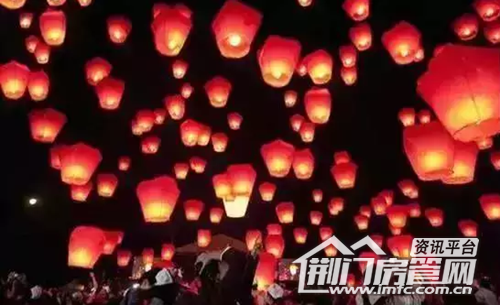 挂花灯