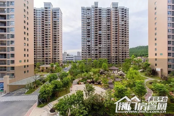 长龙·中央公园三期实景