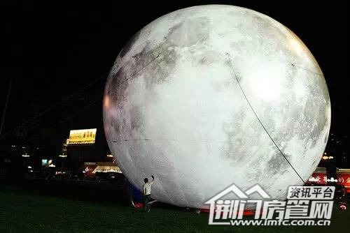 荆门万达广场楚街月光音乐节