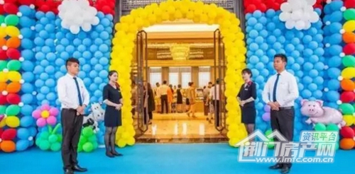 缤纷气球展.jpg