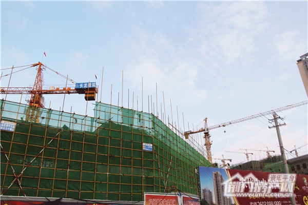 长龙·中央公园四期工期实景拍摄.jpg