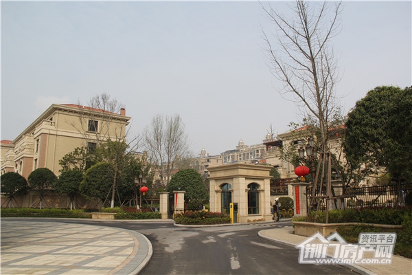 凯旋城小区实拍.jpg