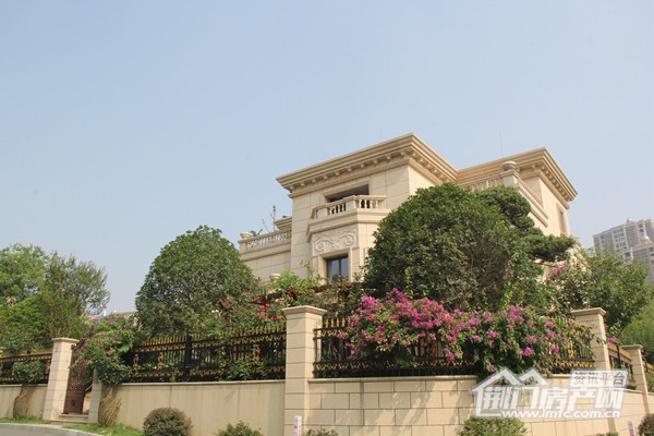 凯旋城小区实拍.jpg