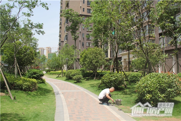 凯旋湾小区实景.jpg