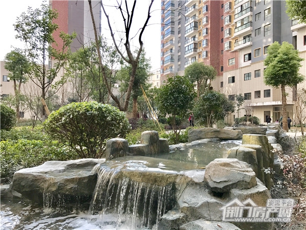 葡萄园小区实景图.jpg