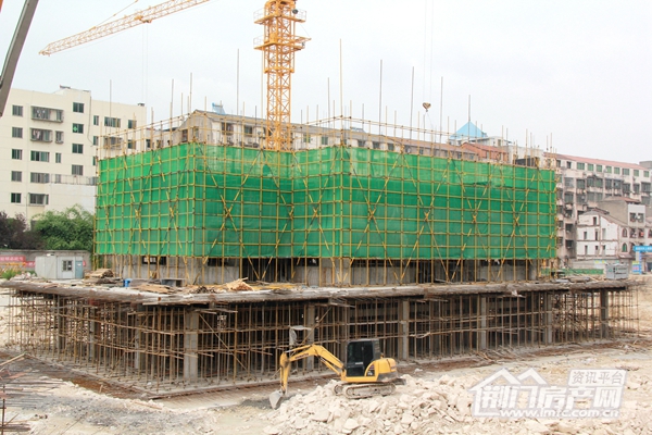 华洲园·荆门中心６月工程进度.jpg